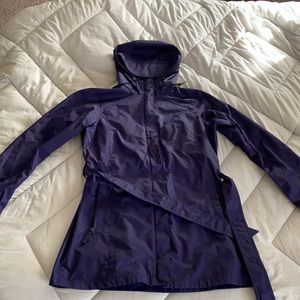 Long purple Columbia wind breaker